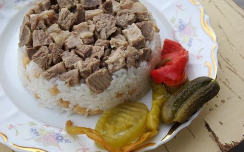 Etli Nohutlu Pilav